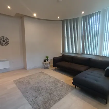 Elegant 1bed In Centre * Leeds (West Yorkshire)