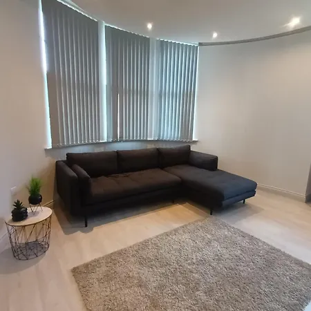 Elegant 1bed In Centre דירה